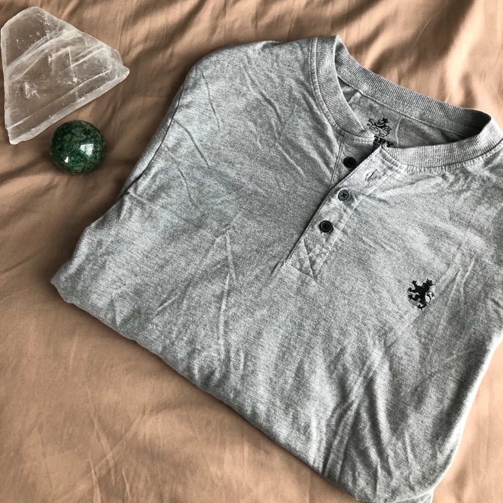 Long sleeve t shirt
